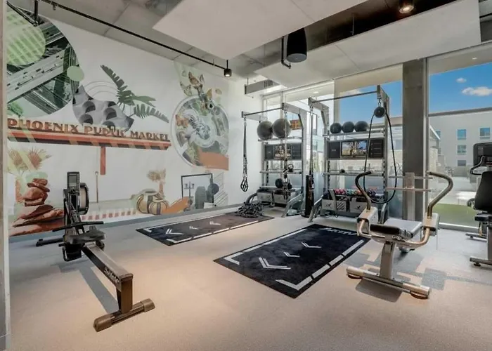 Boulevard Highrise Stu Sky Pool Parking Gym 32 Apartment